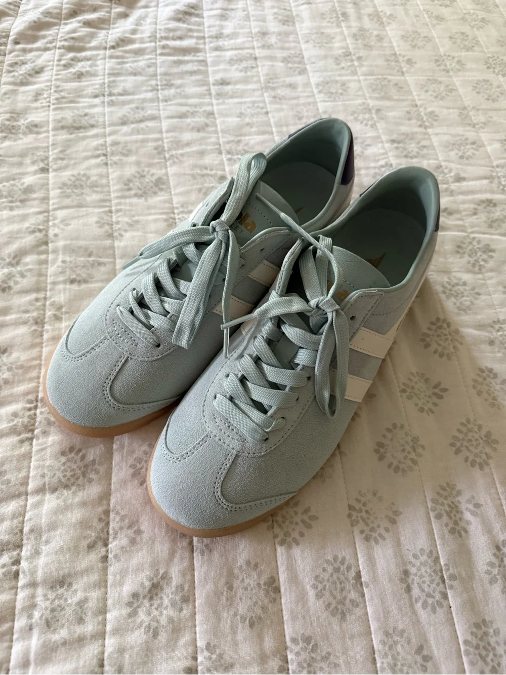 Women’s Gola Bullet Sneakers size 9